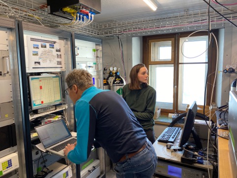 Atmosphere researchers from the EMPA institute hard at work